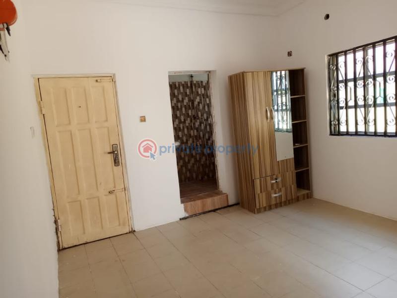 1 bedroom Self Contain For Rent Lekki Phase 1 Lagos - 3