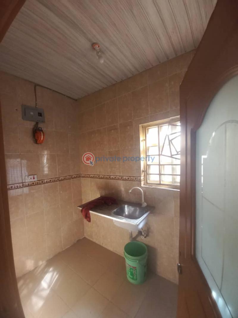 1 bedroom Mini Flat For Rent Magodo GRA Phase 2 Kosofe/Ikosi Lagos - 10