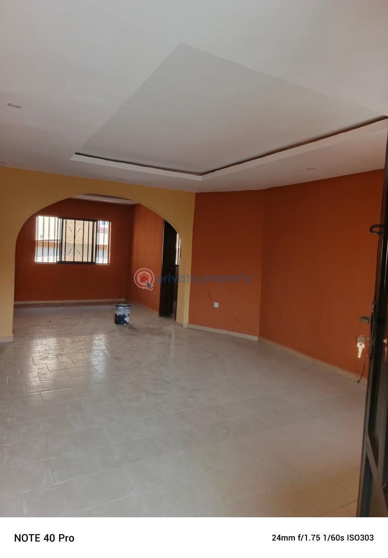 3 bedroom Flat & Apartment For Rent Yakoyo/Alagbole Ojodu Lagos - 12