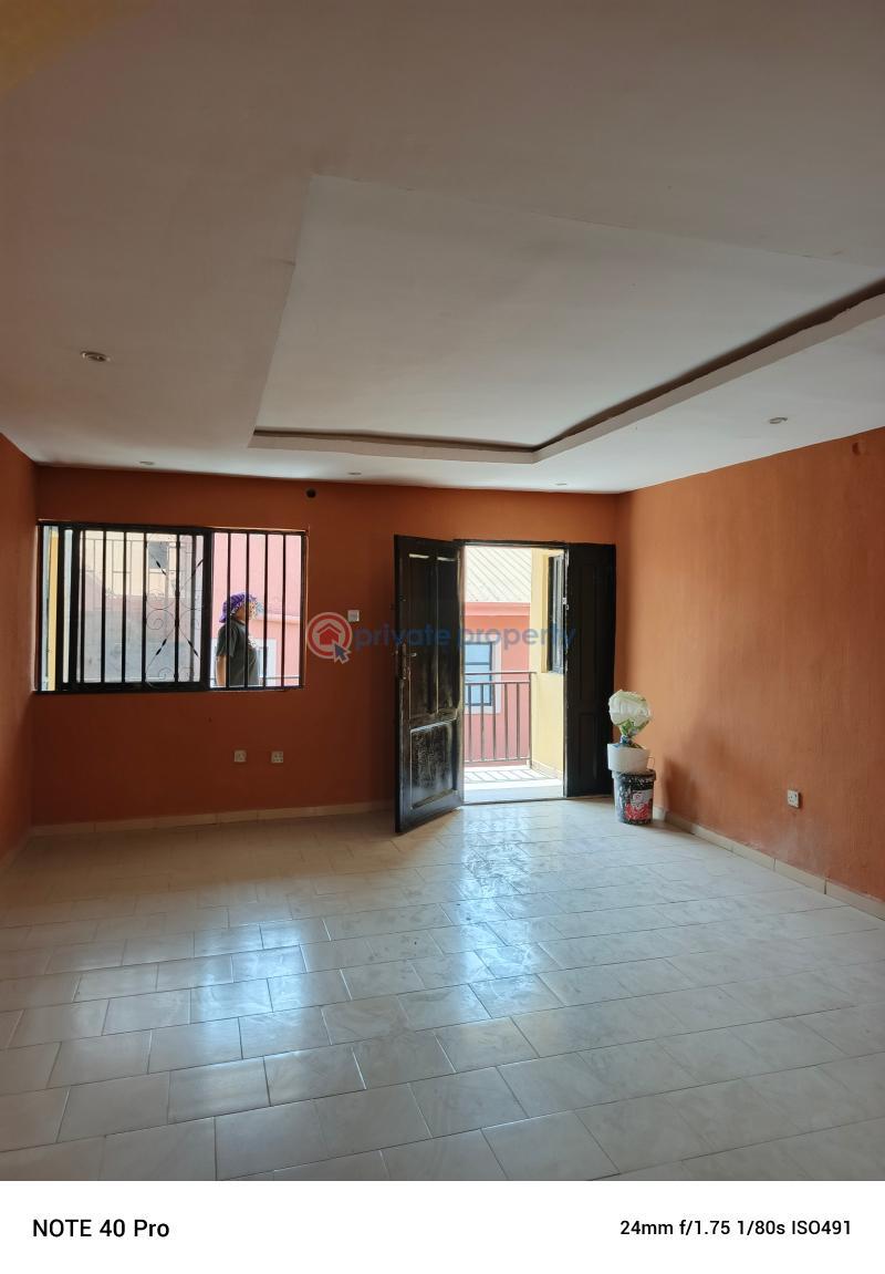 3 bedroom Flat & Apartment For Rent Yakoyo/Alagbole Ojodu Lagos - 7