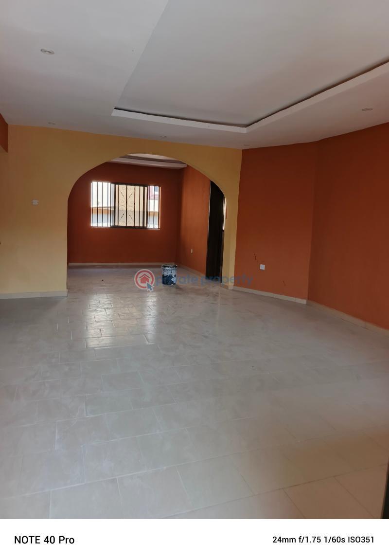 3 bedroom Flat & Apartment For Rent Yakoyo/Alagbole Ojodu Lagos - 11
