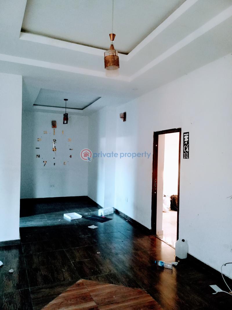 2 bedroom House For Rent Majek Bus Stop, Just After Shoprite, Sangotedo Ajah Lagos - 2