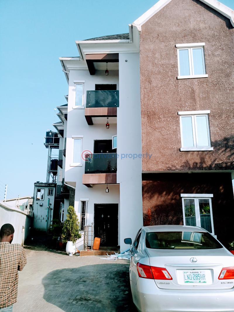 2 bedroom House For Rent Majek Bus Stop, Just After Shoprite, Sangotedo Ajah Lagos - 0