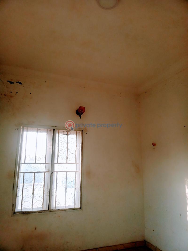 2 bedroom House For Rent Majek Bus Stop, Just After Shoprite, Sangotedo Ajah Lagos - 4