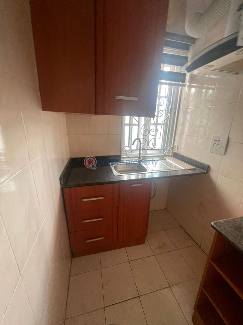 1 bedroom Flat & Apartment For Rent Lekki Phase 1 Lagos - 4