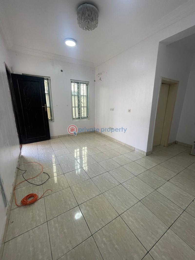 1 bedroom Flat & Apartment For Rent Lekki Phase 1 Lagos - 0