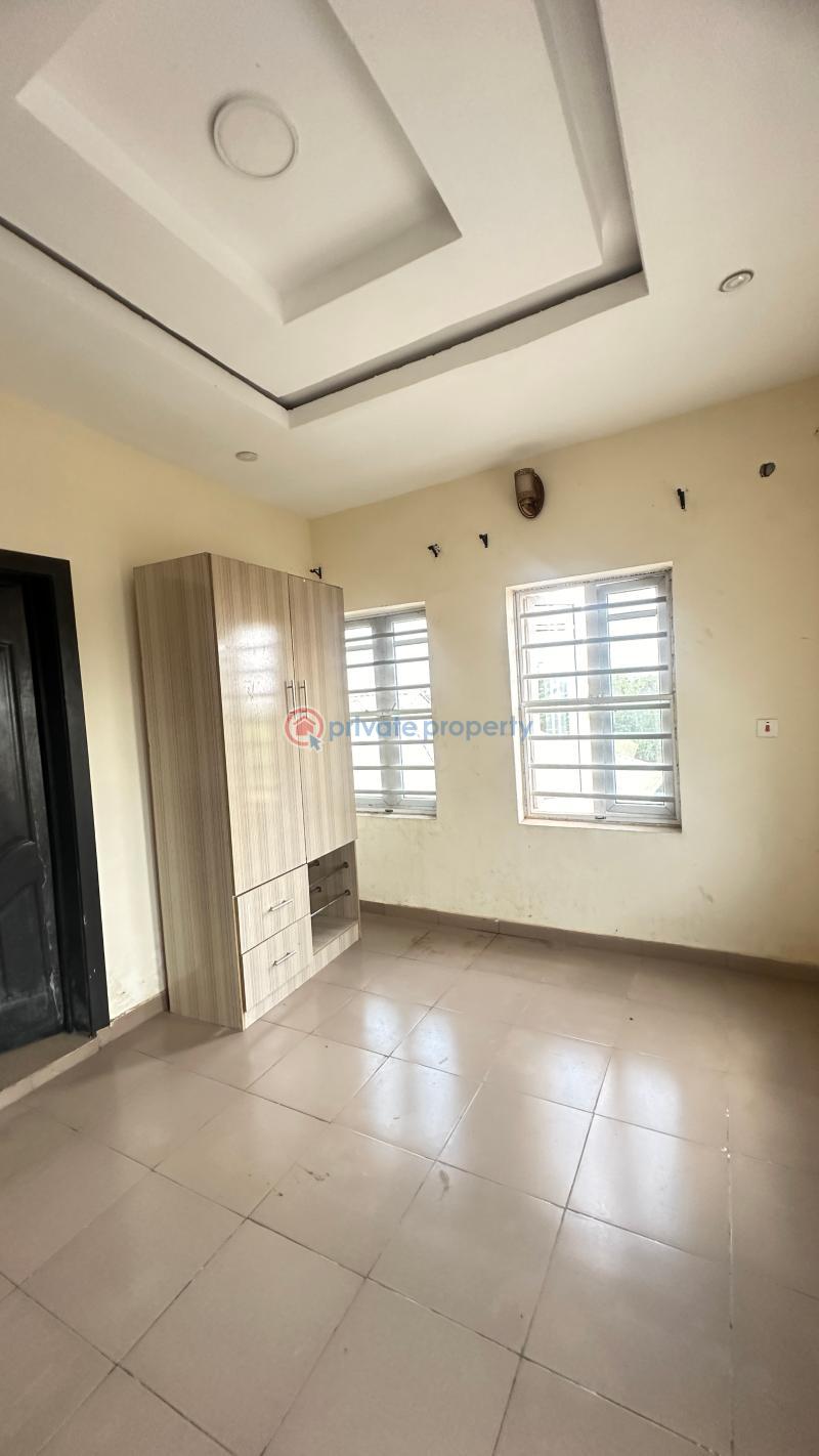 3 bedroom House For Sale Skyview Estate, Up Jesus, Jericho Gra Extension Ibadan Oyo - 24