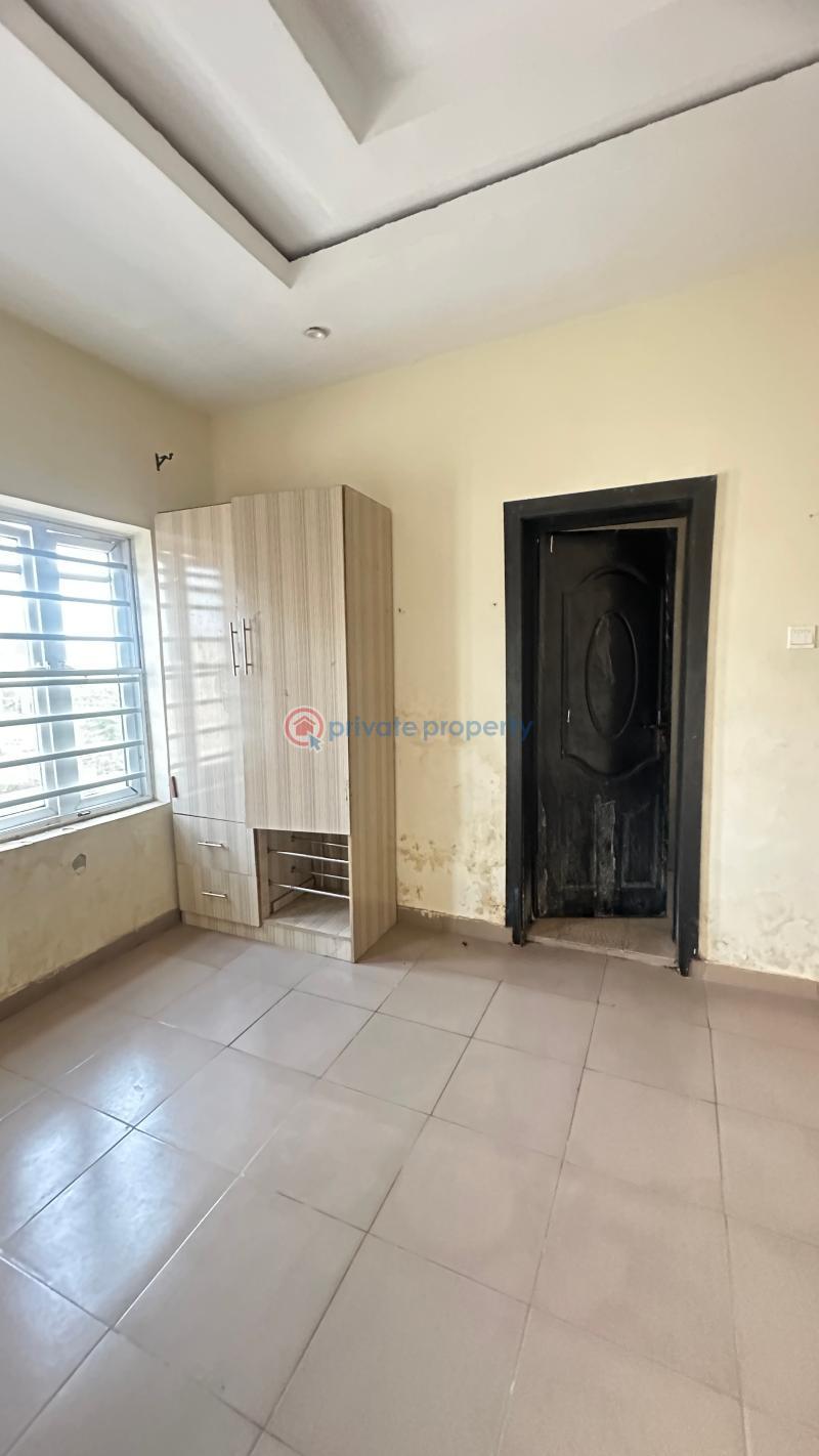 3 bedroom House For Sale Skyview Estate, Up Jesus, Jericho Gra Extension Ibadan Oyo - 19