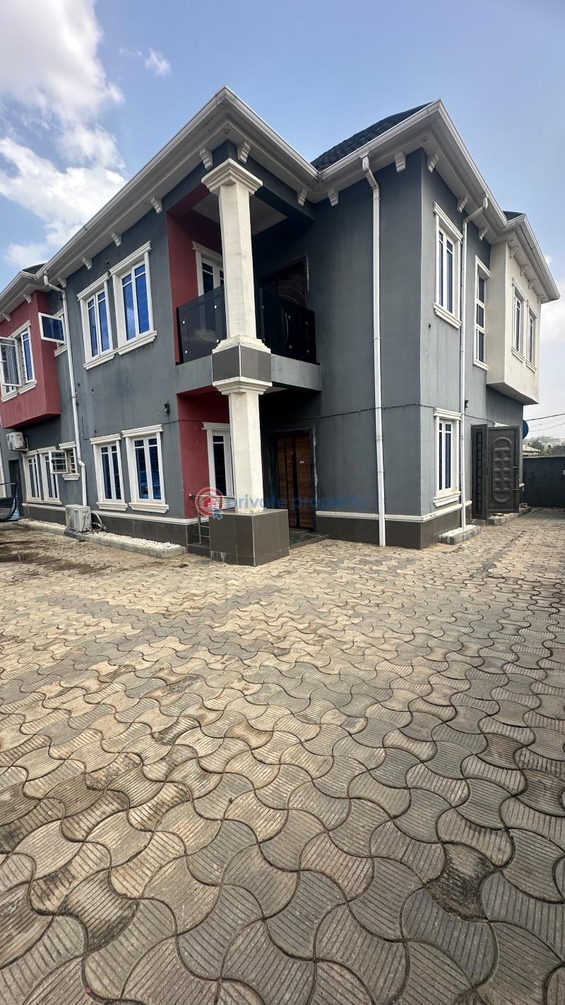 3 bedroom House For Sale Skyview Estate, Up Jesus, Jericho Gra Extension Ibadan Oyo - 2