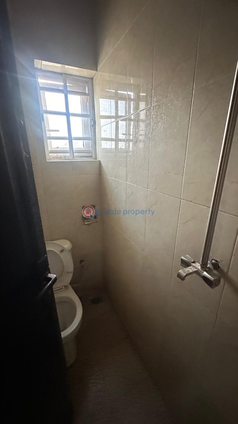 3 bedroom House For Sale Skyview Estate, Up Jesus, Jericho Gra Extension Ibadan Oyo - 16