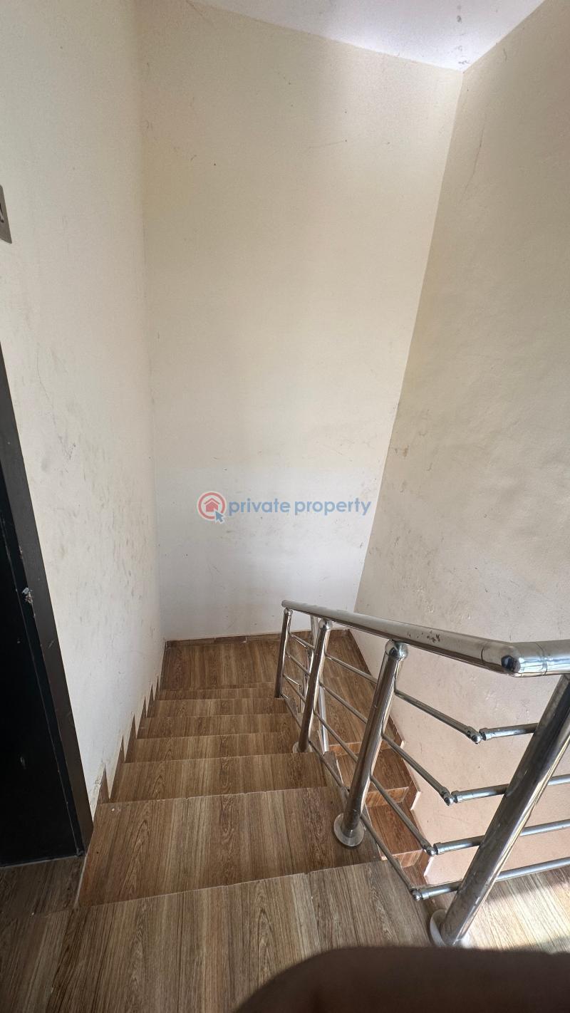 3 bedroom House For Sale Skyview Estate, Up Jesus, Jericho Gra Extension Ibadan Oyo - 7