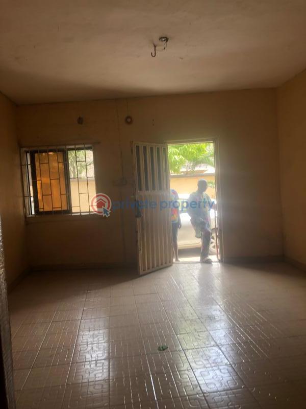 3 bedroom Flat & Apartment For Rent Sabo Yaba Lagos - 6