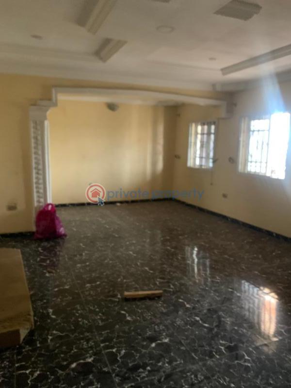 3 bedroom Self Contain For Rent Opposite Fehintola Complex, Elebu. Akala Express Ibadan Oyo - 9