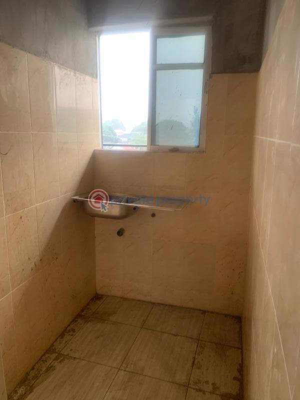 1 bedroom Self Contain For Rent Shomolu Lagos - 8