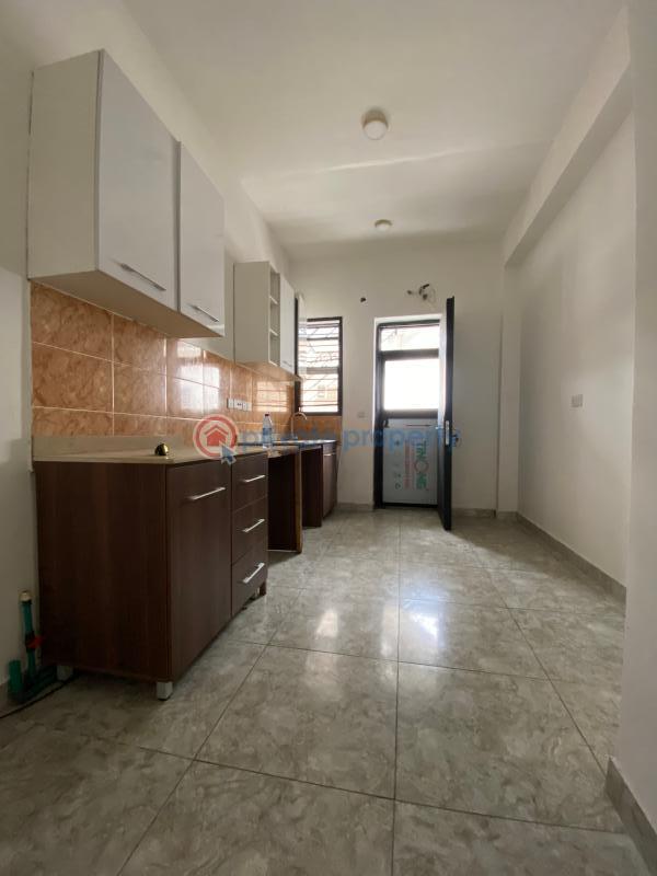 2 bedroom Block Of Flats For Rent Along Lekki Expressway Lagos - 3