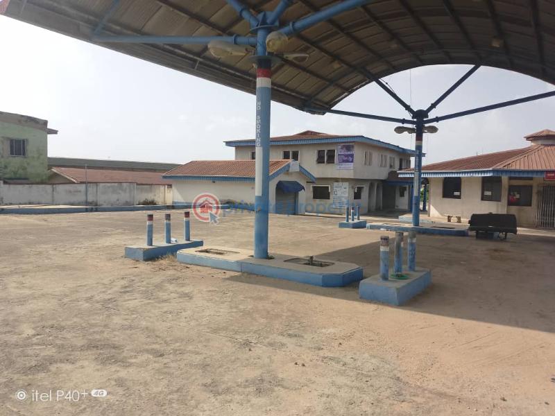 Filling Station For Sale Methodist Area Along Ayefele, Lagos Ibadan Road. Ibadan Oyo - 6