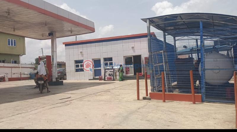Filling Station For Sale Opp Moniya Local Government Along Iseyin Road Ibadan Oyo - 8