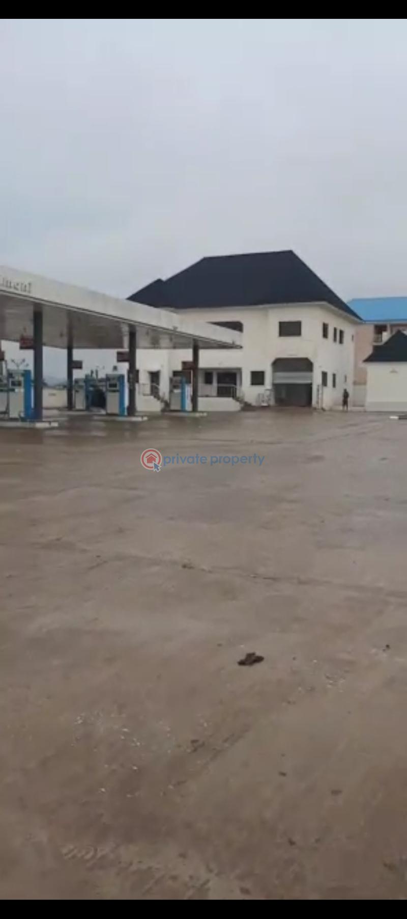 Filling Station For Sale Jahi By Gilmore, Abuja. Jahi Abuja Phase 2  - 5