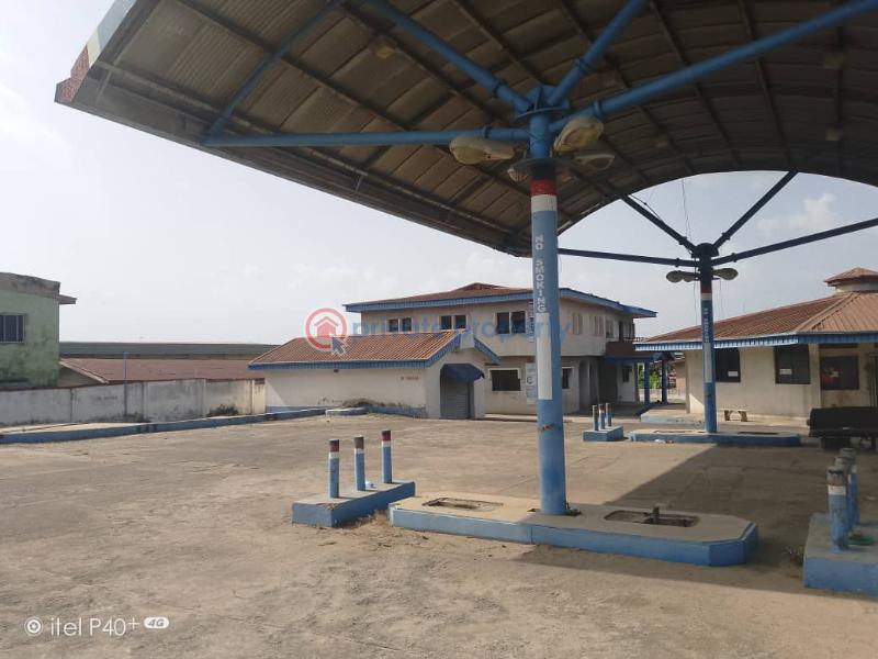 Filling Station For Sale Methodist Area Along Ayefele, Lagos Ibadan Road. Ibadan Oyo - 3