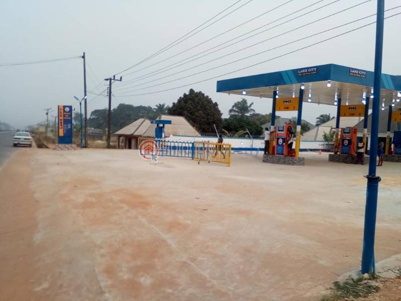 Filling Station For Sale Otulu Oru West Imo - 0
