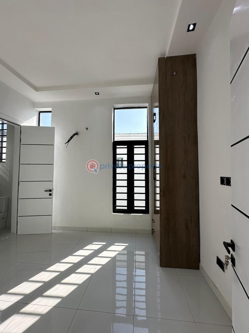 4 bedroom Semi detached Duplex For Sale Ikota Lekki Lagos - 13