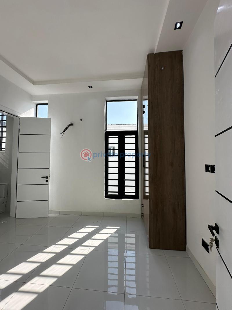 4 bedroom Semi detached Duplex For Sale Ikota Lekki Lagos - 12