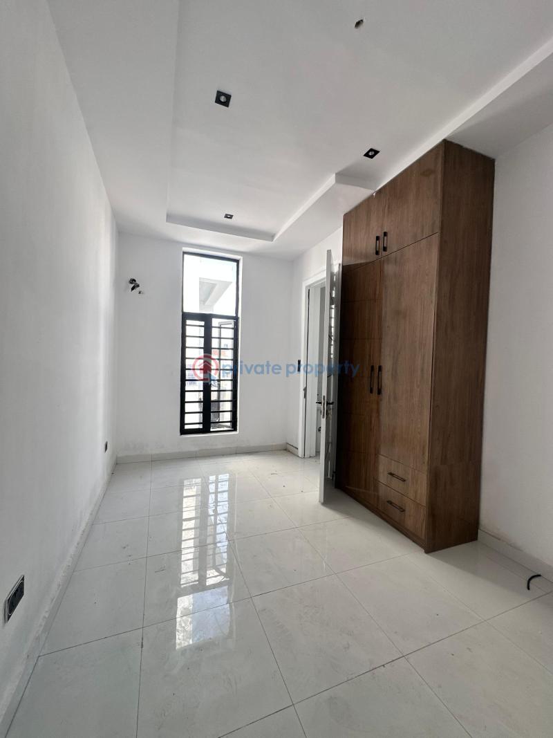 4 bedroom Semi detached Duplex For Sale Ikota Estate Ikota Lekki Lagos - 9