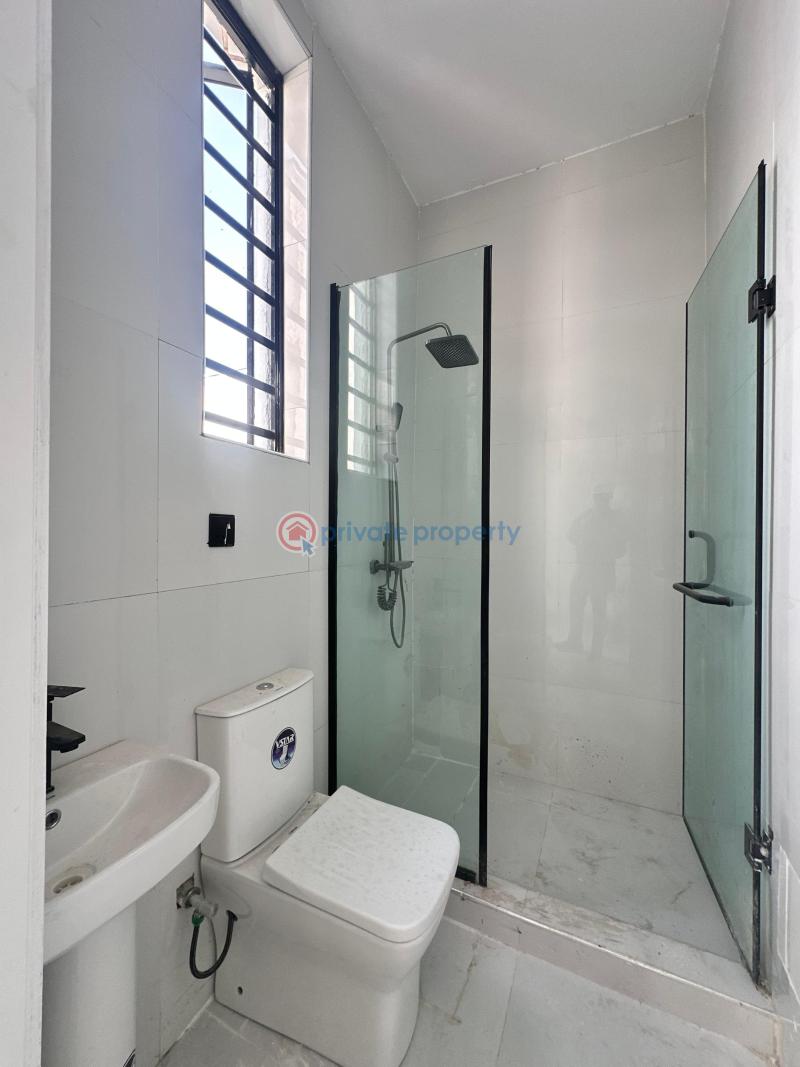 4 bedroom Semi detached Duplex For Sale Ikota Estate Ikota Lekki Lagos - 8