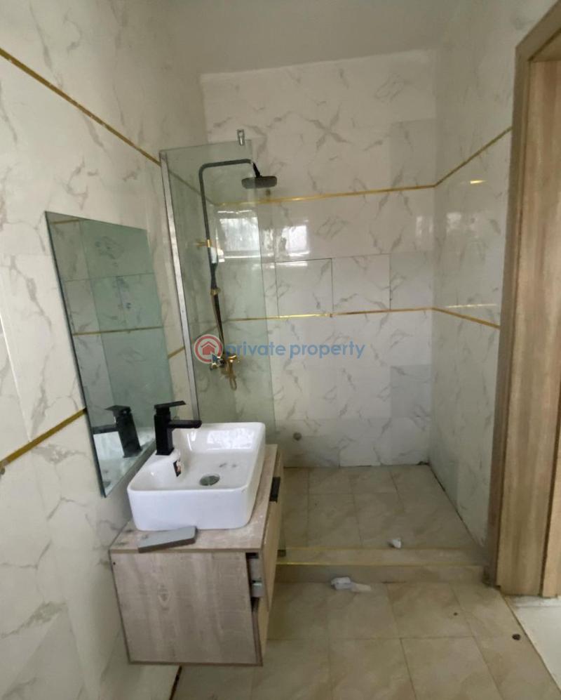 2 bedroom Block Of Flats For Rent Chisco Ikate Elegushi Lekki Lagos - 4