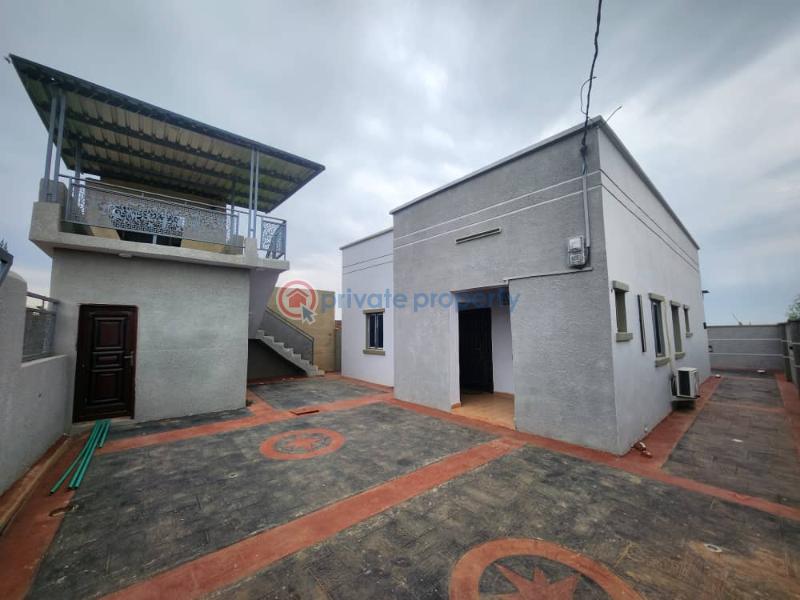 2 bedroom Bungalow For Sale Oke Ata Oke Mosan Abeokuta Ogun - 0