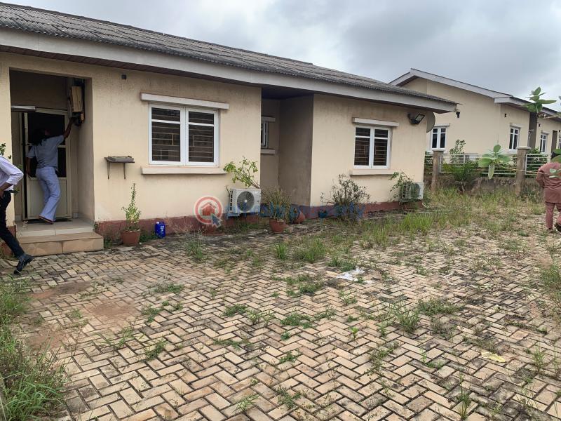 3 bedroom Semi detached Bungalow For Rent Hid Estate Obasanjo Presidential Hill Top. Oke Mosan Abeokuta Ogun - 10