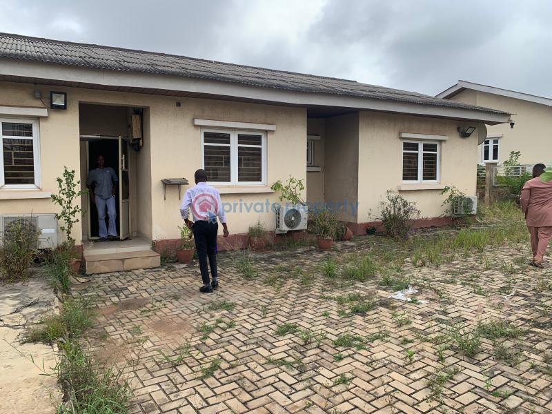 3 bedroom Semi detached Bungalow For Rent Hid Estate Obasanjo Presidential Hill Top. Oke Mosan Abeokuta Ogun - 11