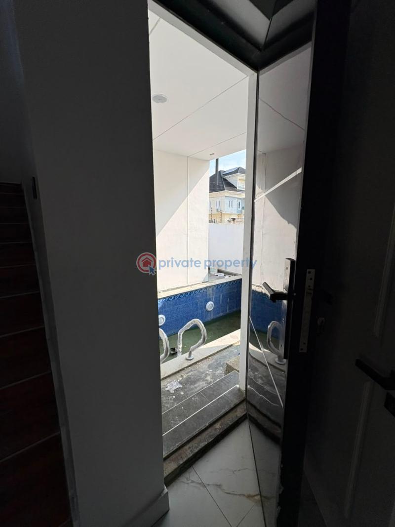 5 bedroom Detached Duplex For Sale This Is Designed For Confort And Modern Living Chevron Drive Lekki Lagos - 4