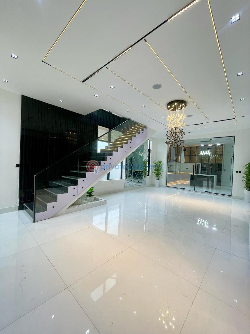 5 bedroom Detached Duplex For Sale Second Toll Gate Chevron Drive Lekki Lagos - 3