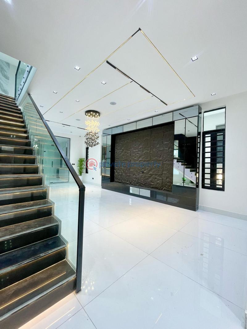 5 bedroom Detached Duplex For Sale Second Toll Gate Chevron Drive Lekki Lagos - 4