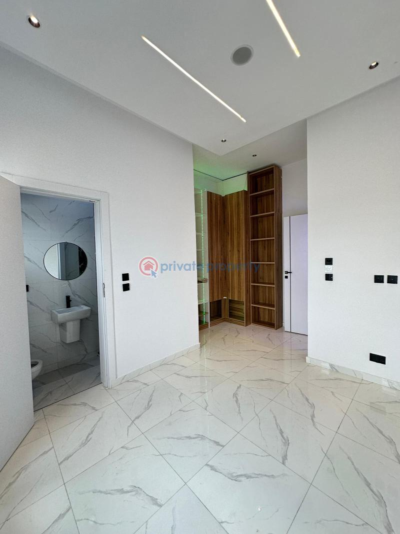 Finished spacious luxury 4 bedroom semi detached duplex with bq and bar - 5 4 bedroom Semi detached Duplex For Sale Ajah Lagos - 5