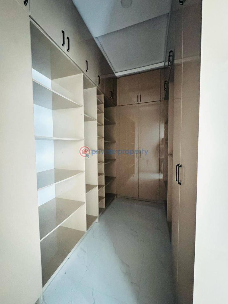 5 bedroom Detached Duplex For Sale Omole Phase 1 Ojodu Lagos - 7