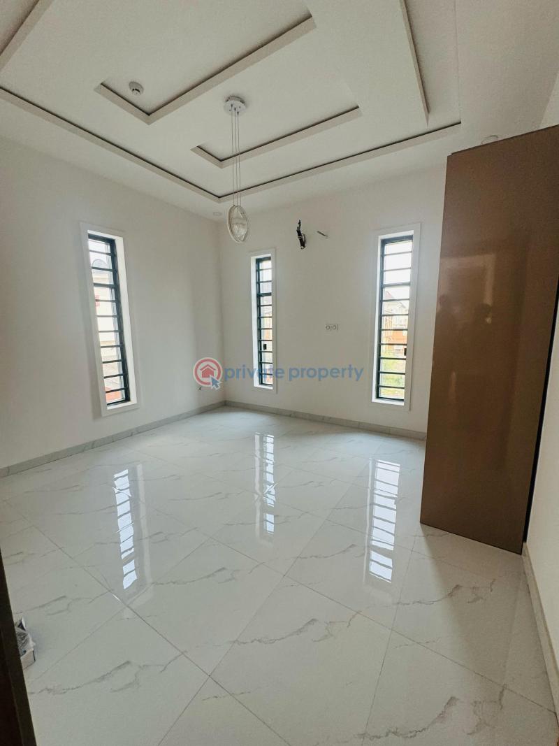 5 bedroom Detached Duplex For Sale Omole Phase 1 Ojodu Lagos - 2