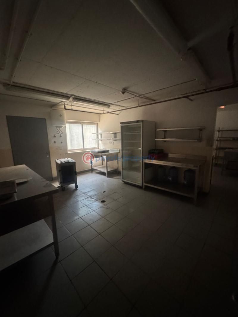 Commercial Property For Rent Victoria Island Lagos - 3