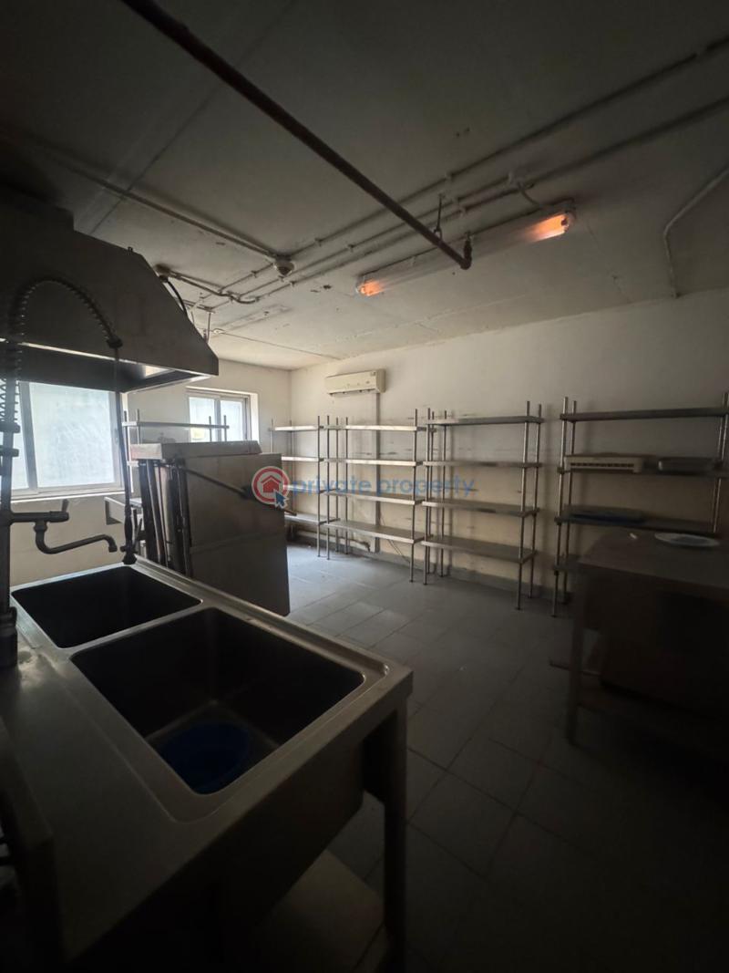 Commercial Property For Rent Victoria Island Lagos - 5