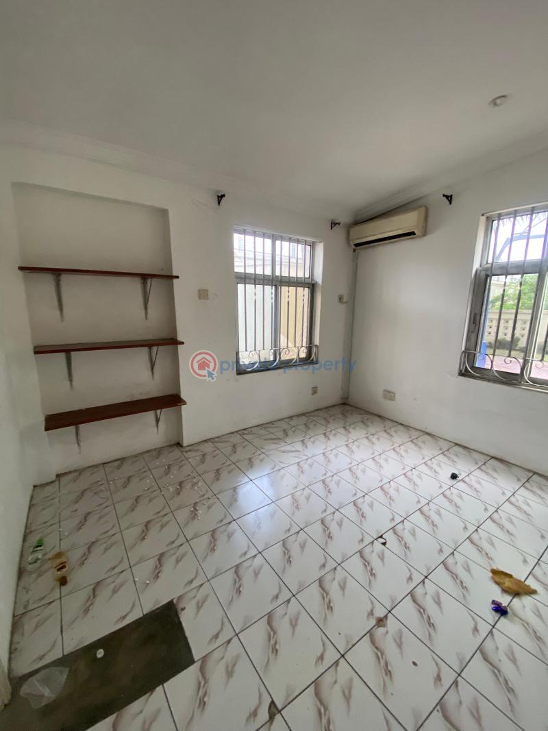Five (5) bedroom apartment 2 rooms bq lekki phase 1 - 7 5 bedroom Duplex For Rent Freedom Way Lekki Phase 1 Lekki Phase 1 Lagos - 7
