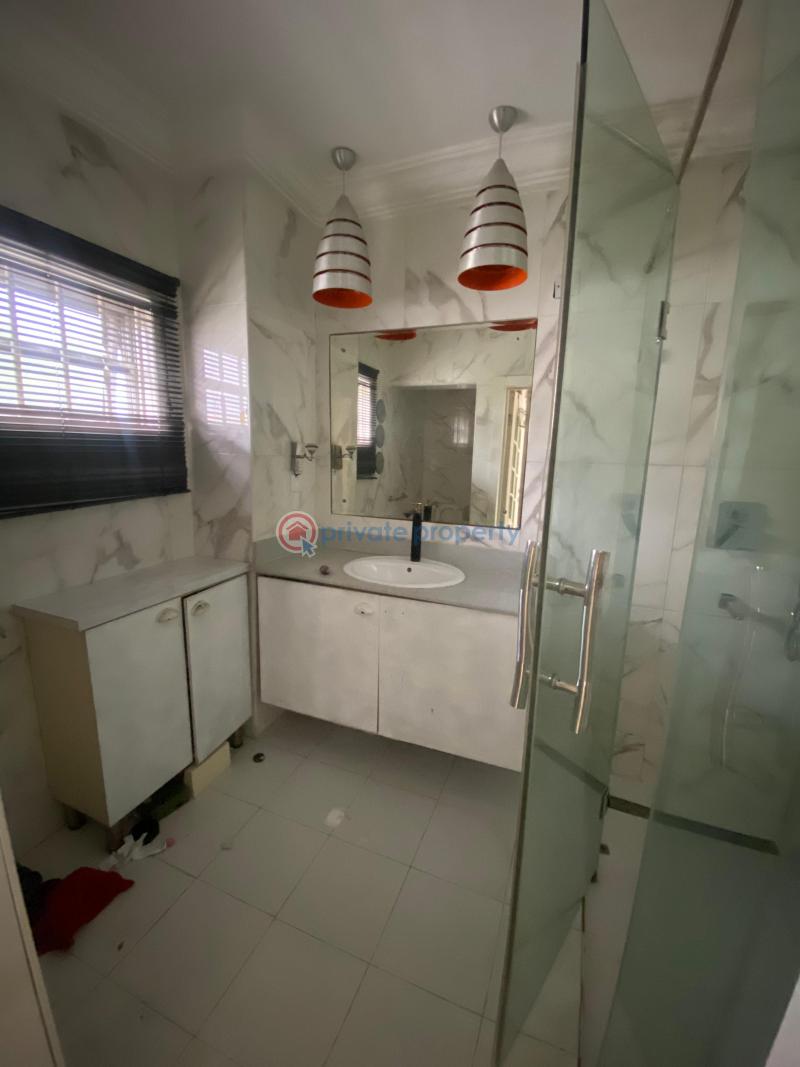 Five (5) bedroom apartment 2 rooms bq lekki phase 1 - 4 5 bedroom Duplex For Rent Freedom Way Lekki Phase 1 Lekki Phase 1 Lagos - 4