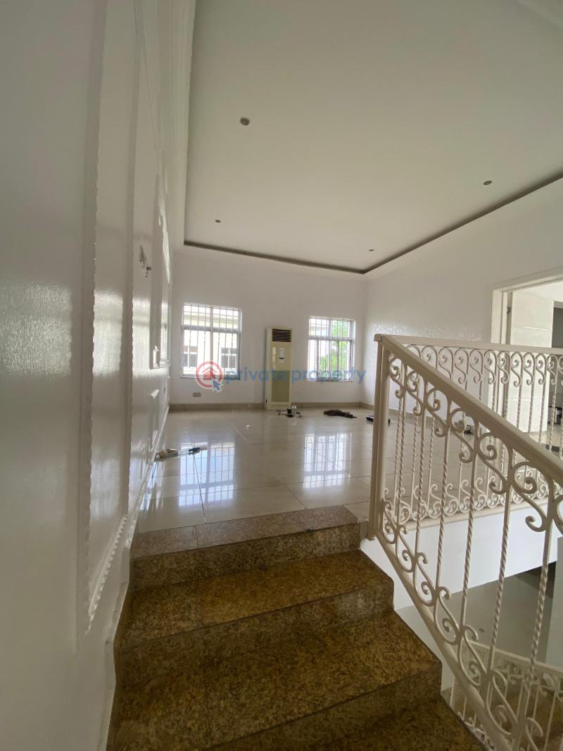 Five (5) bedroom apartment 2 rooms bq lekki phase 1 - 21 5 bedroom Duplex For Rent Freedom Way Lekki Phase 1 Lekki Phase 1 Lagos - 21