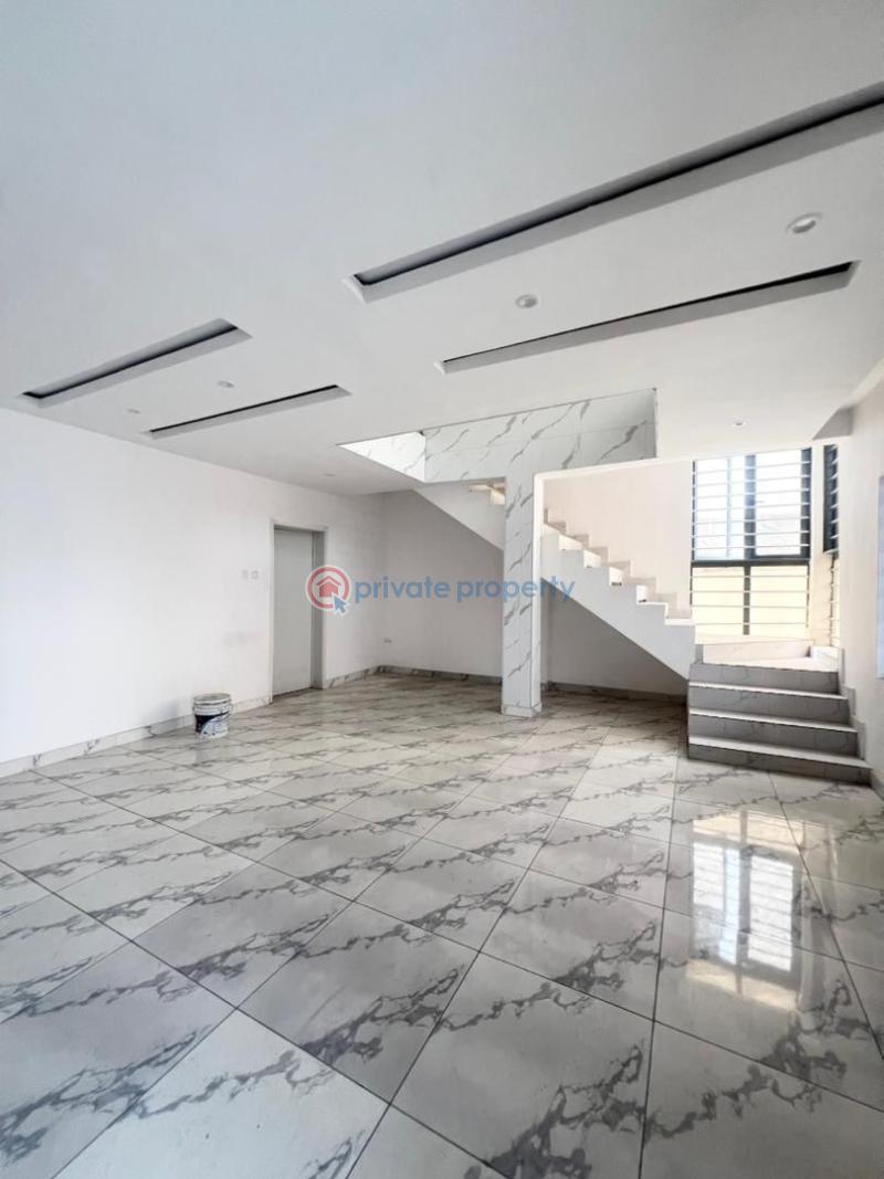 5 bedroom Detached Duplex For Sale Ologolo Lekki Lagos - 1