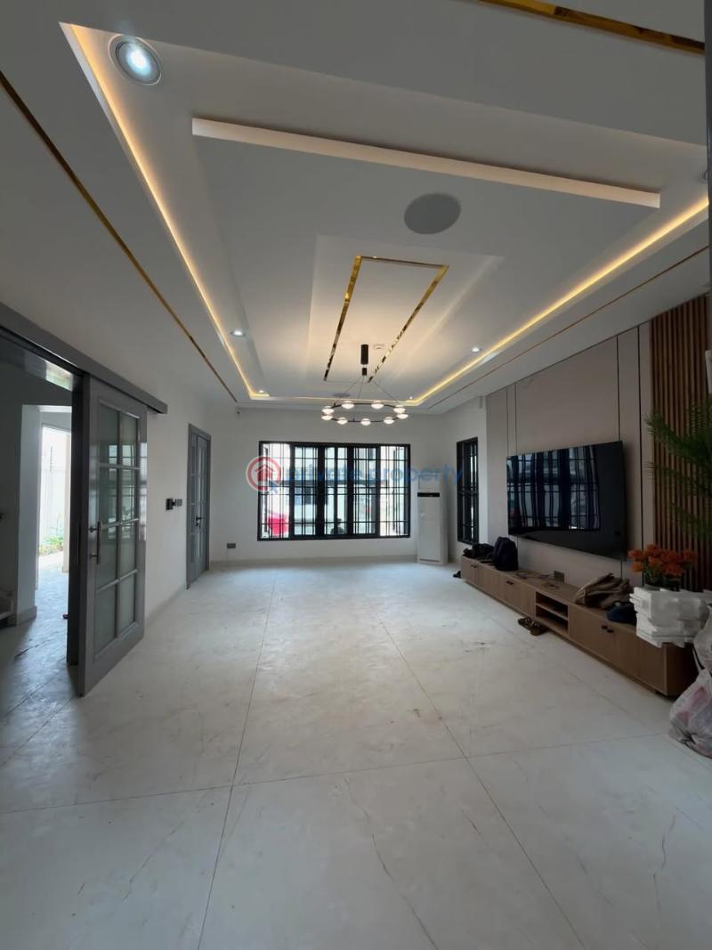 5 bedroom Detached Duplex For Sale Zone 1-7 Abuja Phase 1  - 1