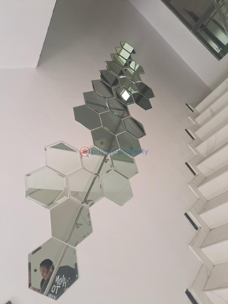 5 bedroom Detached Duplex For Rent Banana Island, Ikoyi Lagos - 9