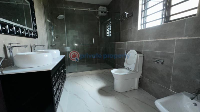 5 bedroom semi-detached house - 16 5 bedroom Duplex For Sale Royal Gardens Estate, Ajah Along Lekki Expressway Lagos - 16
