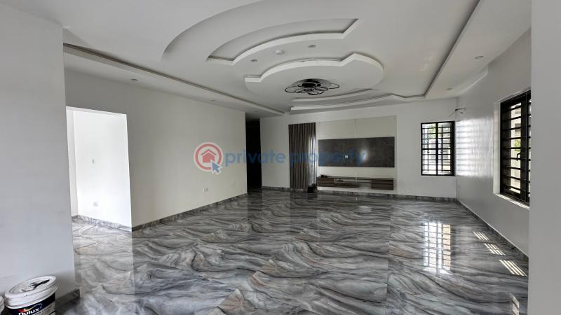 5 bedroom semi-detached house - 3 5 bedroom Duplex For Sale Royal Gardens Estate, Ajah Along Lekki Expressway Lagos - 3
