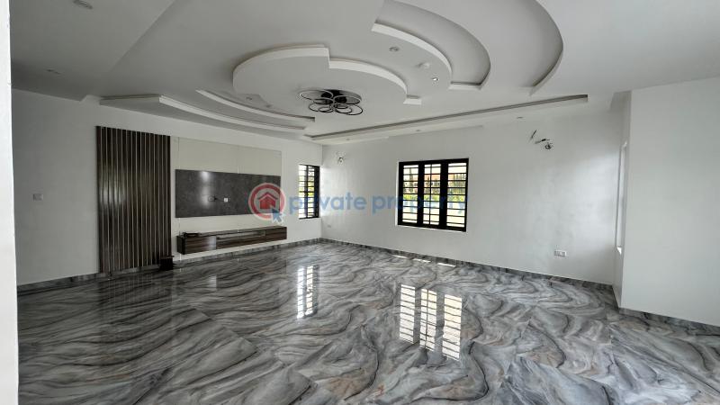 5 bedroom semi-detached house - 4 5 bedroom Duplex For Sale Royal Gardens Estate, Ajah Along Lekki Expressway Lagos - 4