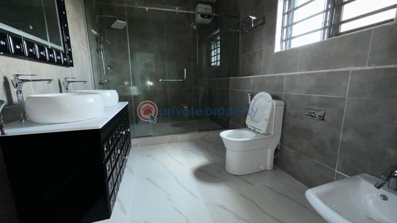 5 bedroom semi-detached house - 18 5 bedroom Duplex For Sale Royal Gardens Estate, Ajah Along Lekki Expressway Lagos - 18